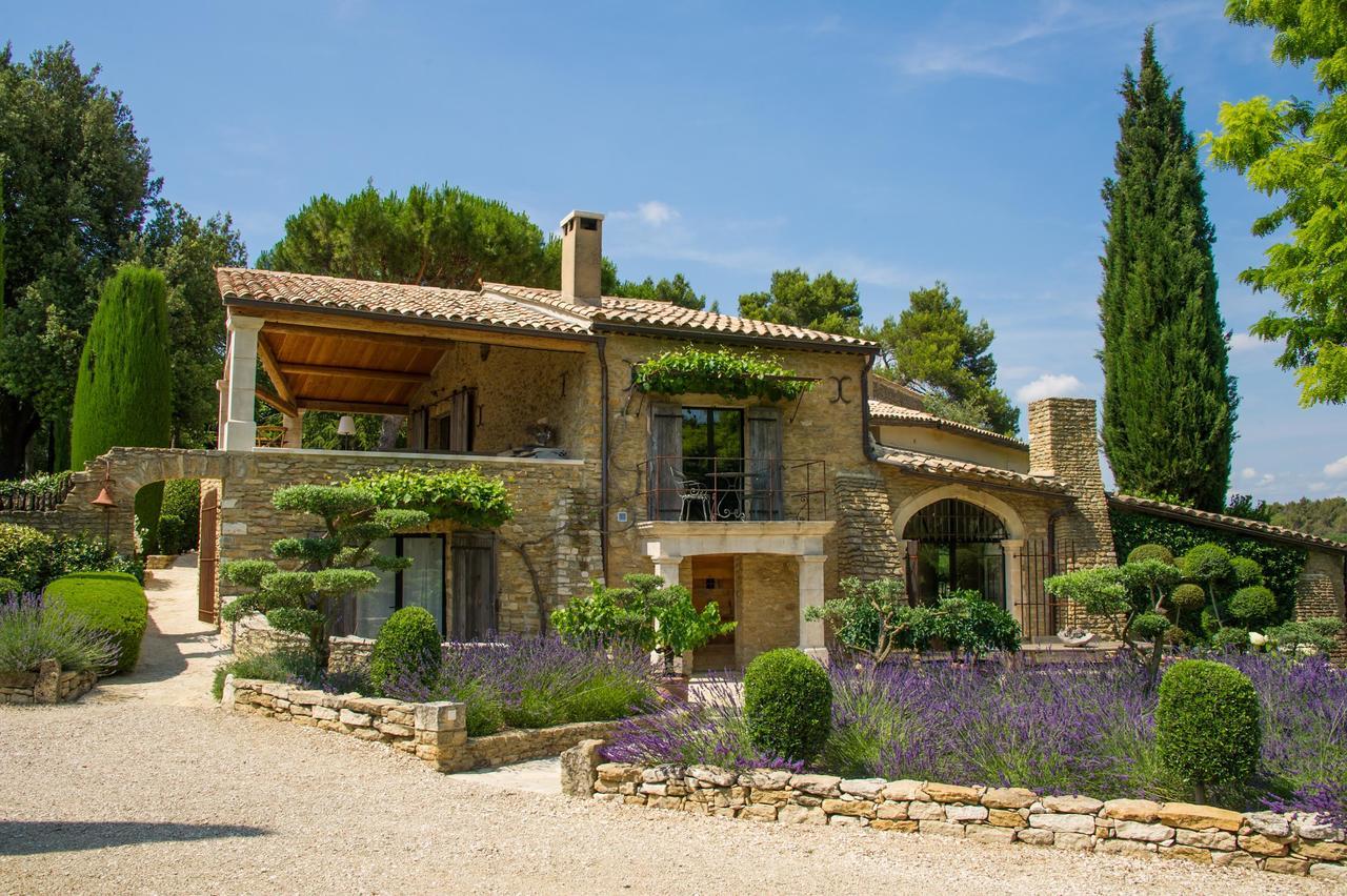 Bed and Breakfast Domaine Les Roullets Oppède Exteriér fotografie